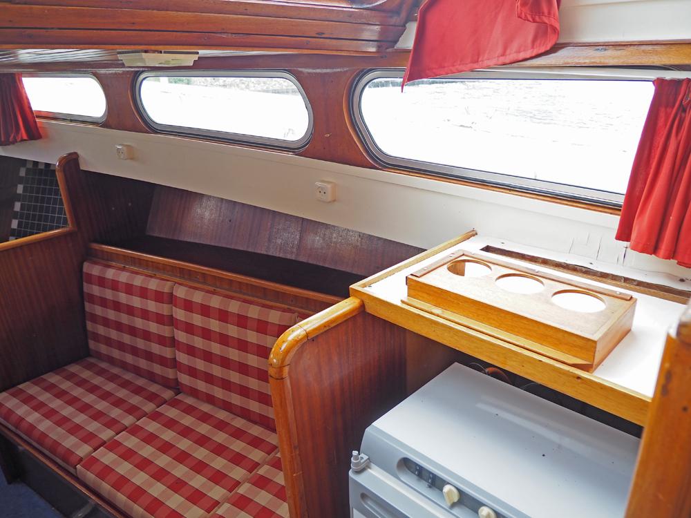 Fore ship, Accommodation